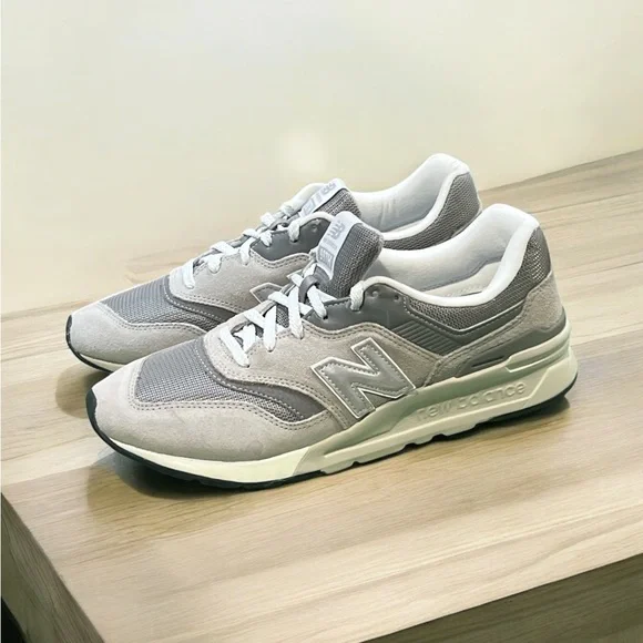New Balance Shoes New Balance Cm 997 Hca Mens Sneakers Size 8 Poshmark